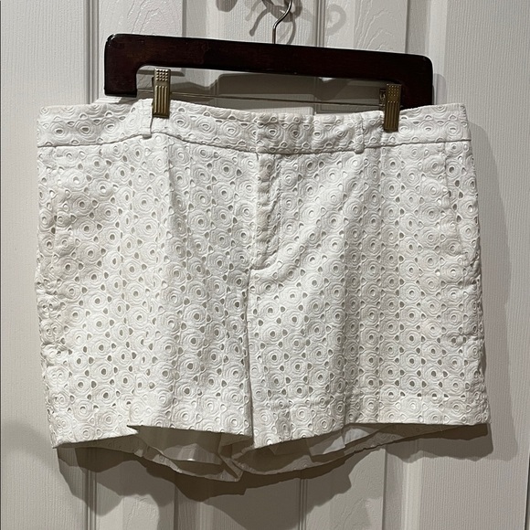 Banana Republic Pants - Banana Republic White Eyelet Women Shorts